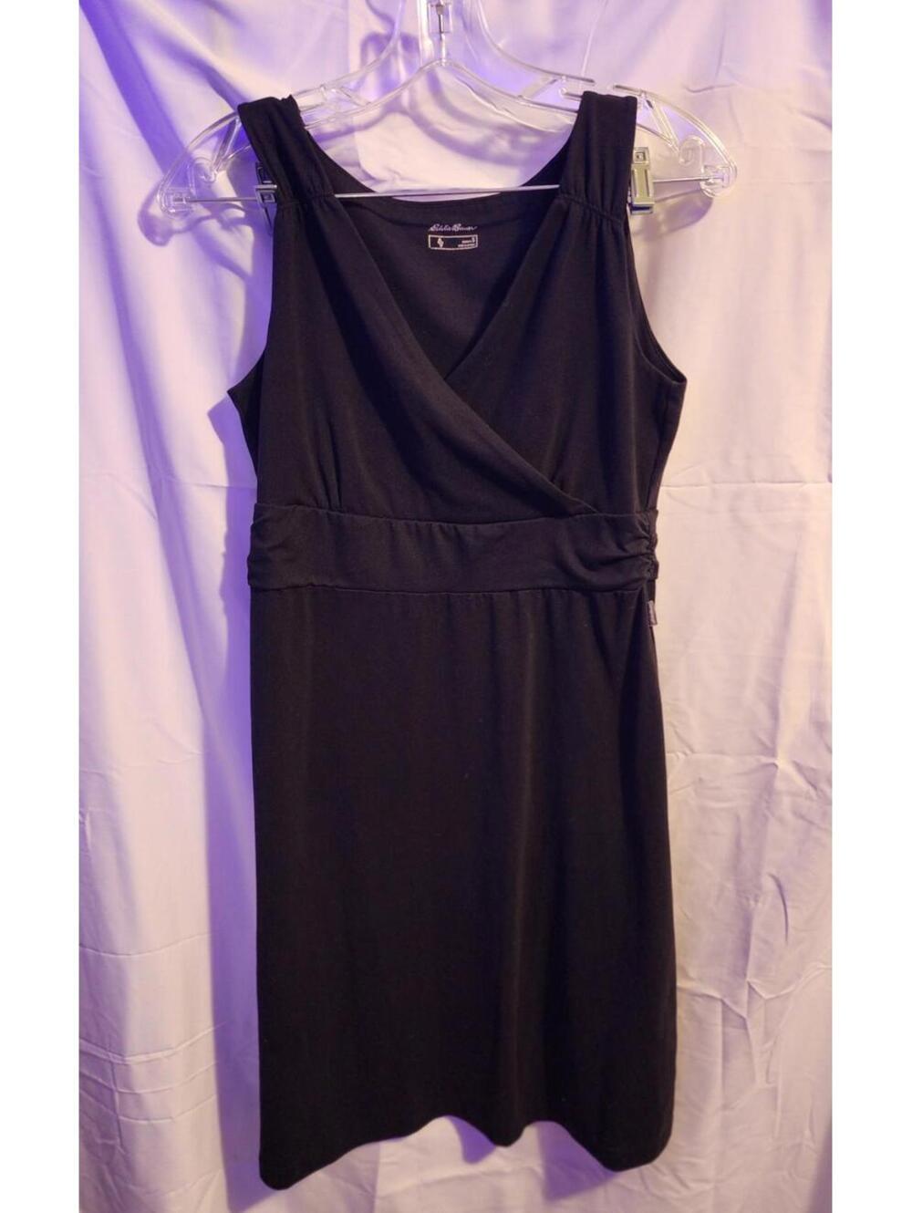 Black Eddie Bauer Dress with Stretch Size Small In Excellent Used Condition.